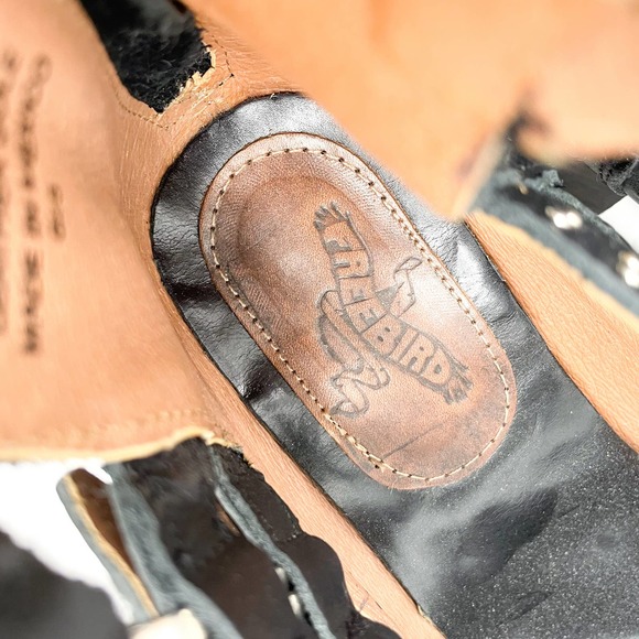 SOLD- Freebird Felicity Strappy Bootie Black Studded Buckle Leather Sz 9 - Picture 11 of 12